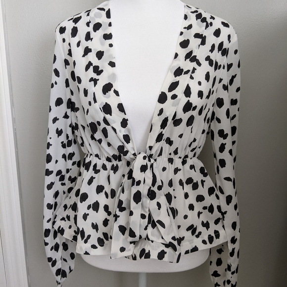 Dalmatian print tie front peplum top - Picture 1 of 8